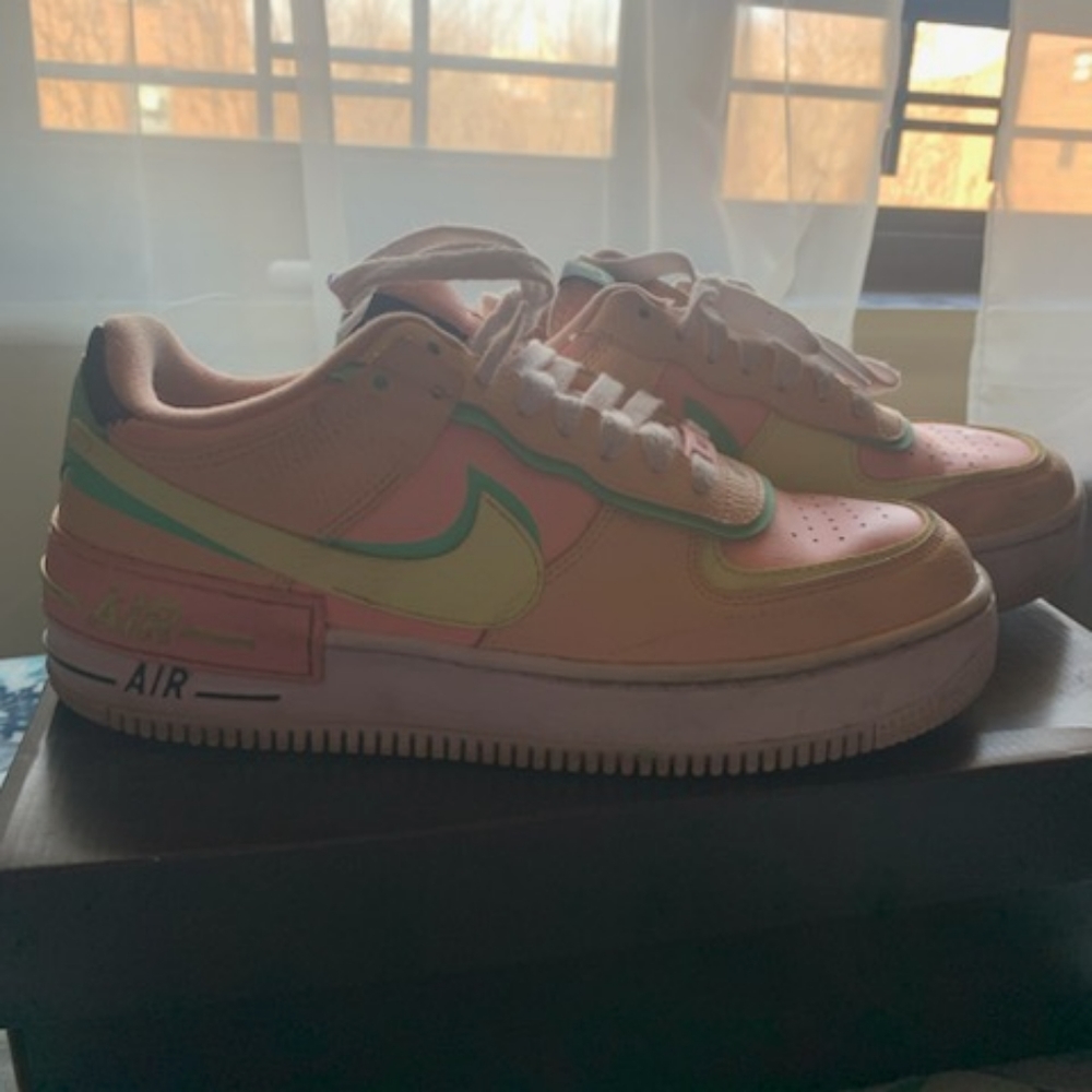 Women Air Force 1 Shadow " artic punch"